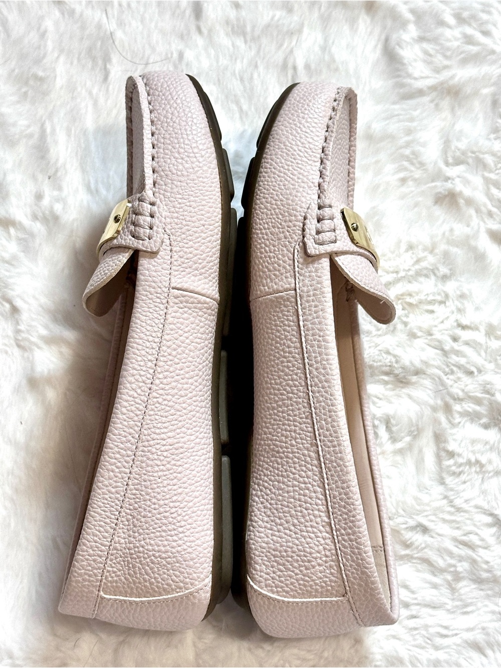 DKNY Off-white Pebbled Faux Leather Loafers with Gold Plaque